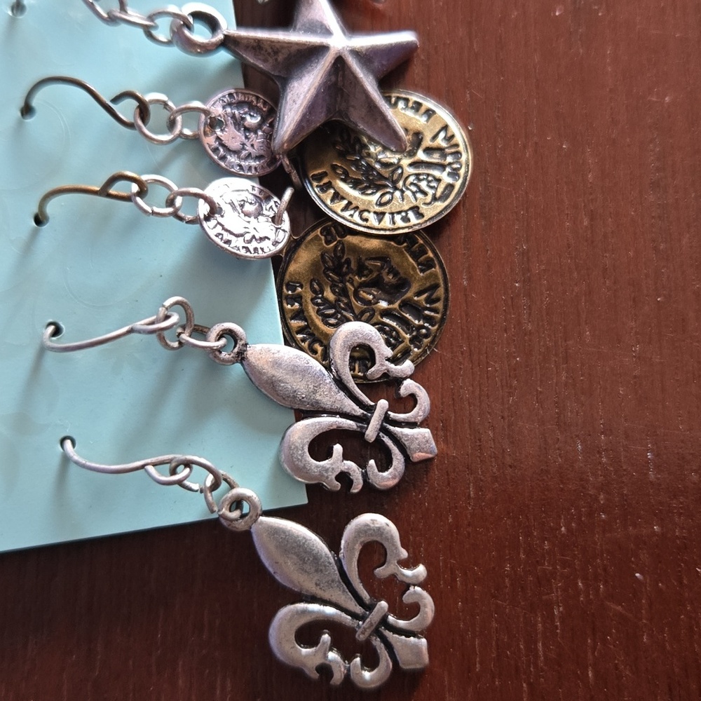 Earring Bundle - Picture 2 of 5